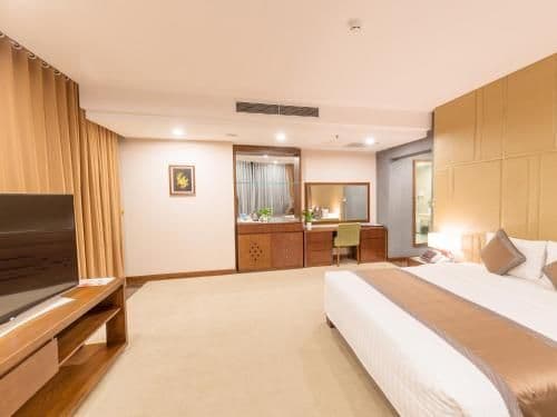 Executive Suite