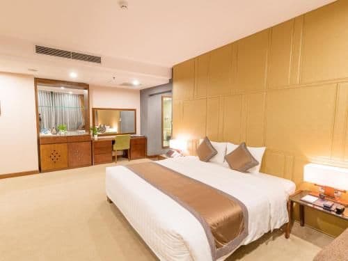 Executive Suite