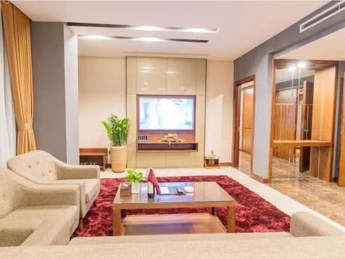 King Suite with Spa Bath