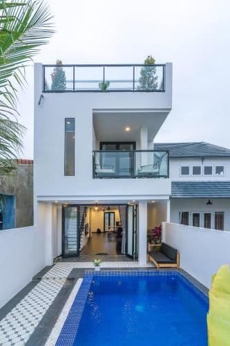 Map House with Private Pool