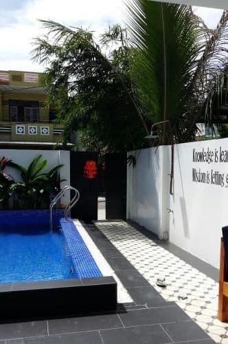 Map House with Private Pool