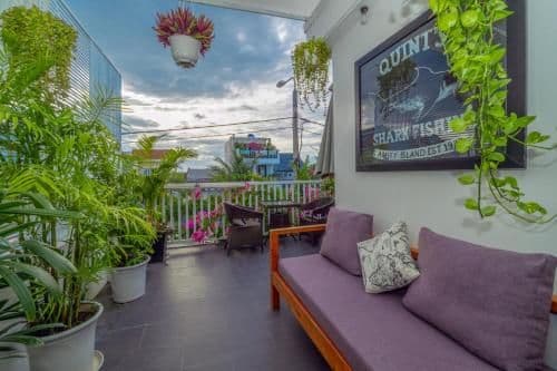 Shadyside Three-Bedroom Villa (with private pool)