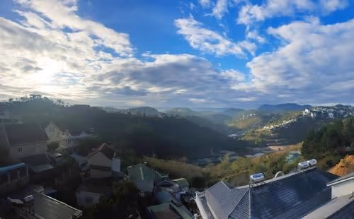 Double or Twin Room with Mountain View