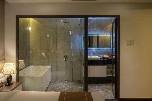 Junior Suite with Garden View