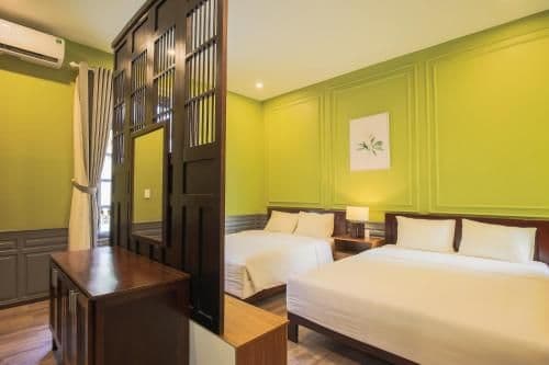 Deluxe Family Room