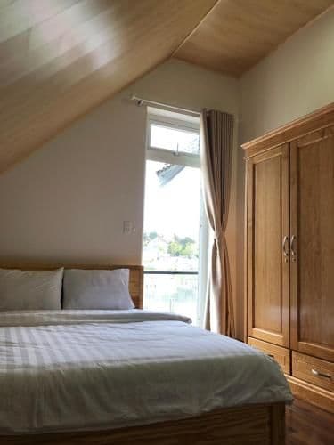 Queen Room with Garden View