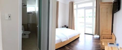 Queen Room with Balcony