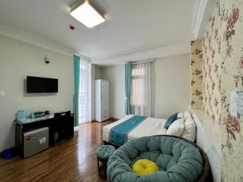 Deluxe Double Room with Balcony