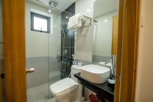 Deluxe Double Room (2 Adults + 1 Child)