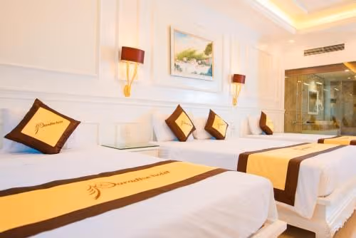 Deluxe Family Suite