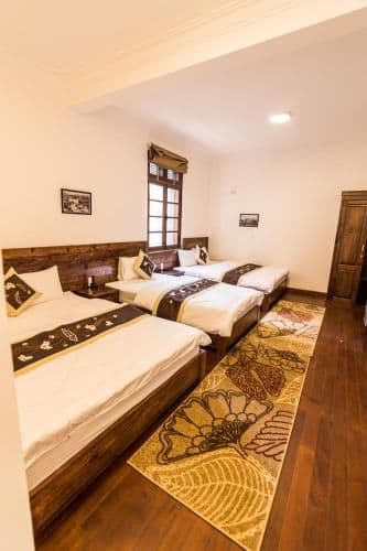 Deluxe Family Room