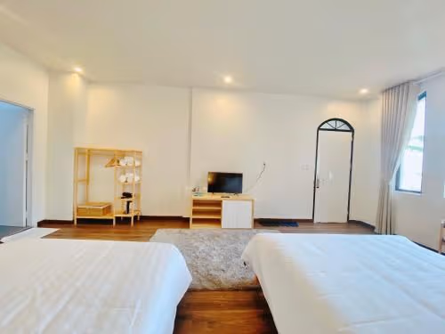 Deluxe Family Room