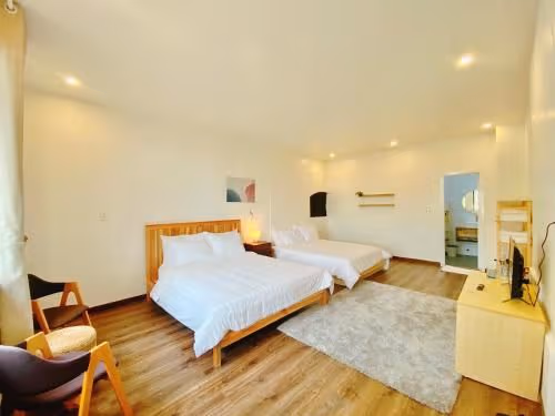 Deluxe Family Room