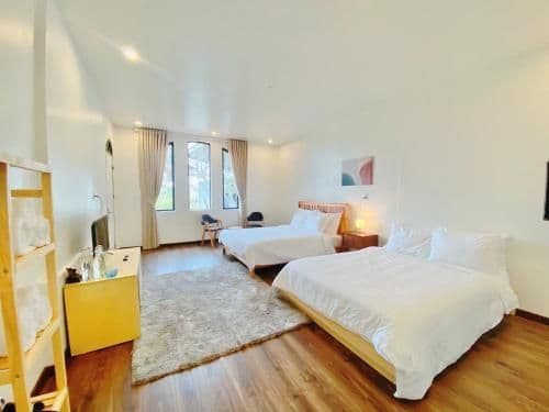 Deluxe Family Room
