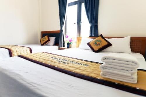 Twin Room with Mountain View