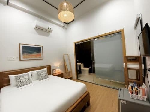 Double Room with Private Bathroom