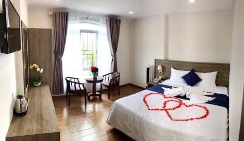Deluxe King Room