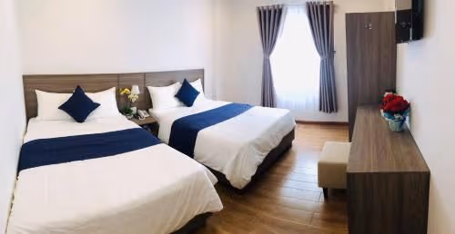 Queen Room