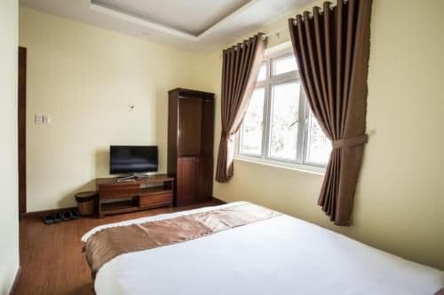 Double or Twin Room with Private Bathroom