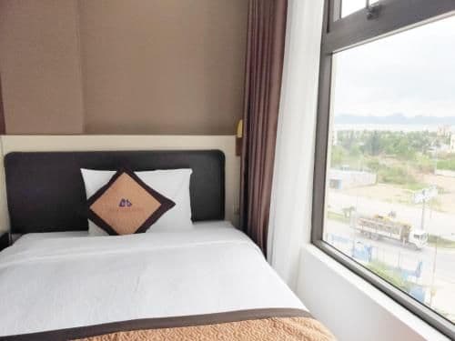 Twin Room with City View