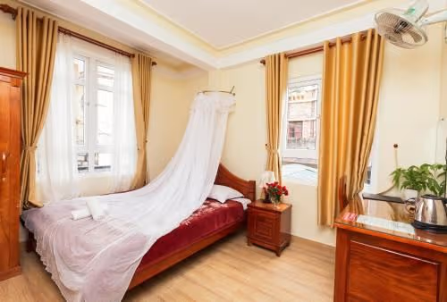 Standard King Room