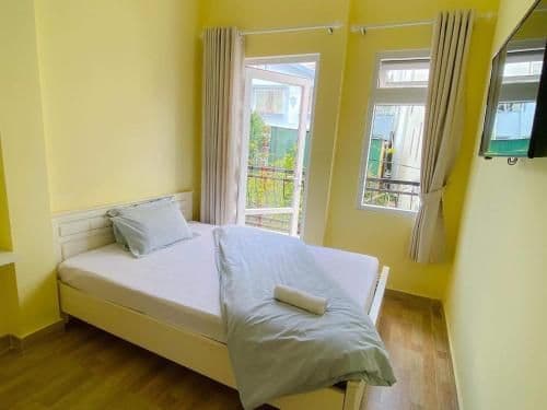 Twin Room with Balcony