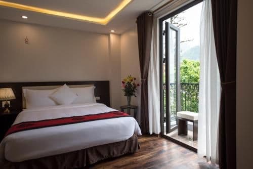 Deluxe Queen Room with Two Queen Beds
