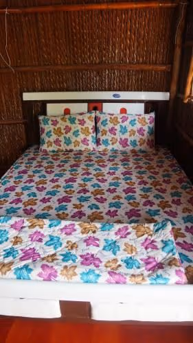 Deluxe Room (2 Adults + 1 Child)