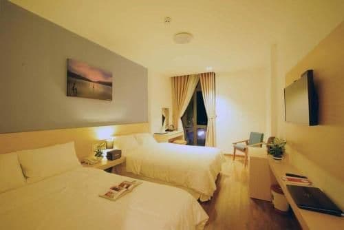 Deluxe Quadruple Room