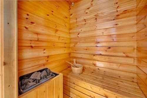 SEN Penthouse 2 Bedrooms with Sauna