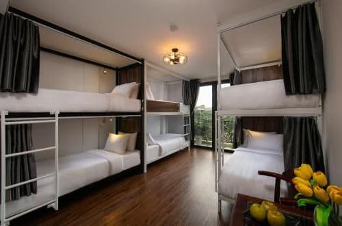 Bed in 6-Bed Mixed Dormitory Room
