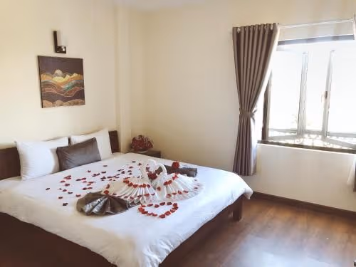 Deluxe King Room