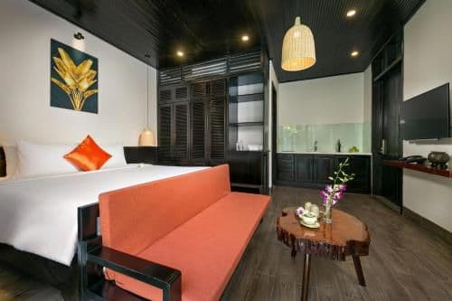 Studio with Balcony