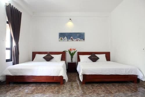 Queen Room with Garden View