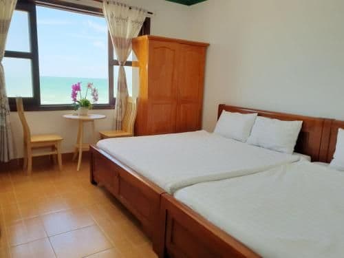 Quadruple Room with Sea View