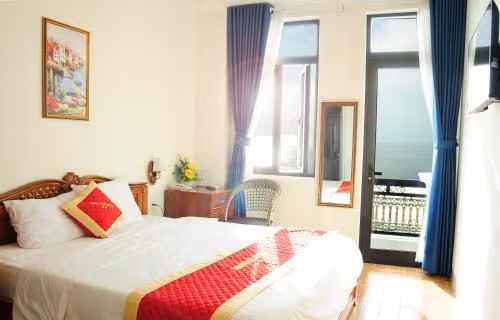 Double Room with Balcony and Sea View