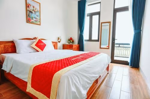Double Room with Balcony and Sea View