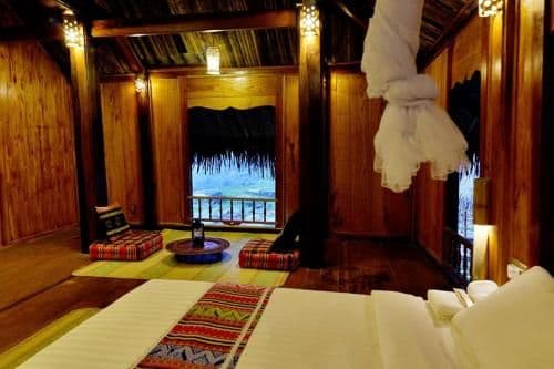 Double or Twin Room with Shared Bathroom