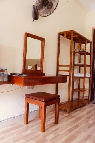 Deluxe Room (2 Adults + 1 Child)