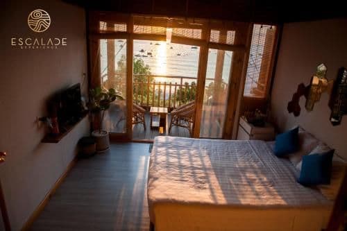 Deluxe Bungalow with Bay View