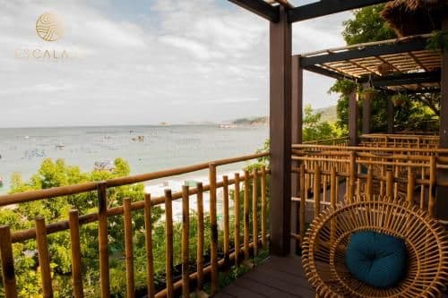 Deluxe Bungalow with Bay View