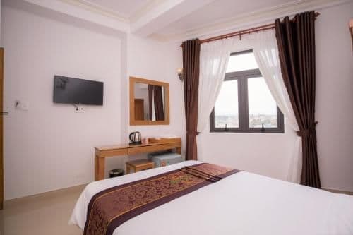 Standard Double Room No Window