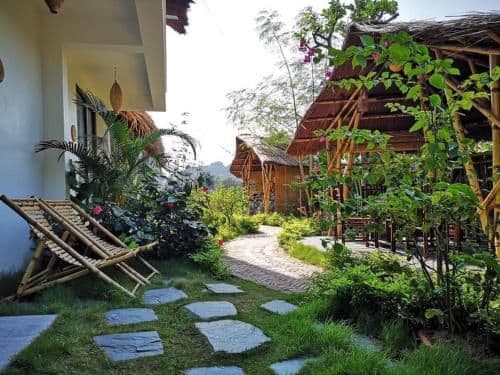 Standard Double Room with Garden View
