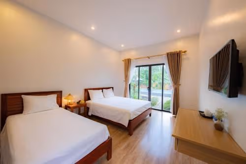 Deluxe Double or Twin Room