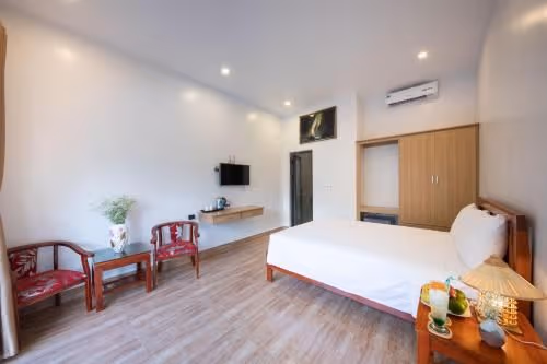 Superior Double or Twin Room with Pool View