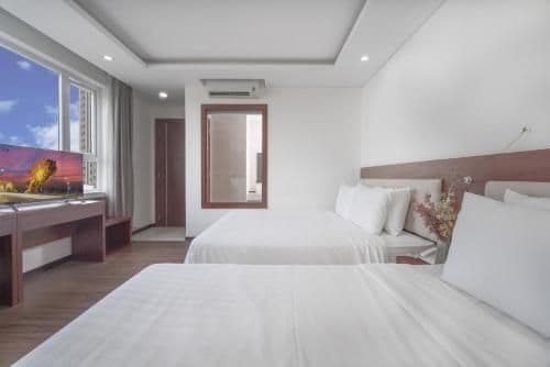 Triple Room with Sea View