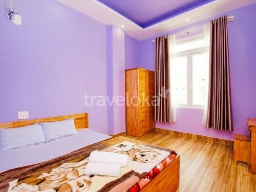 Deluxe Double Room (2 Adults + 1 Child)