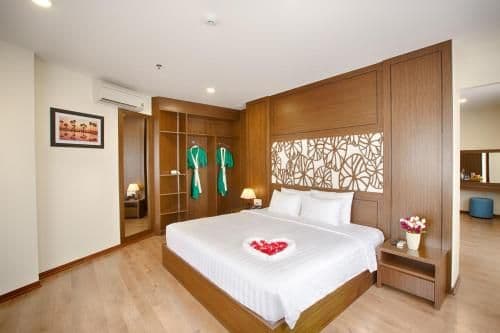 Suite with City View
