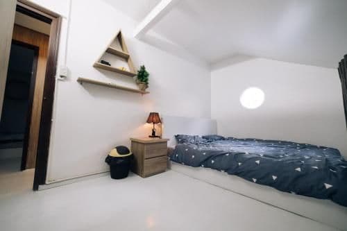 Double Room with Shared Toilet