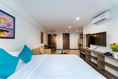 Large Double Room